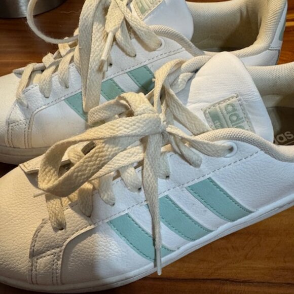 Adidas sneakers, White with mint green, Size 8 1/2 - Picture 2 of 4